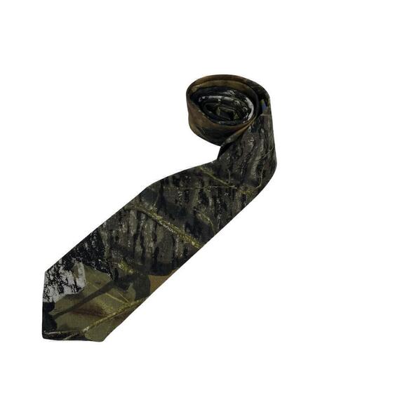 Pearl Beach Treasures Mossy Oak Camo Tie - Picture 4 of 4
